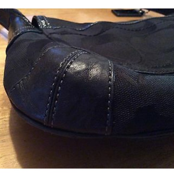 COACH Logo C Black Leather BAG hangtag Authentic - Picture 8 of 9